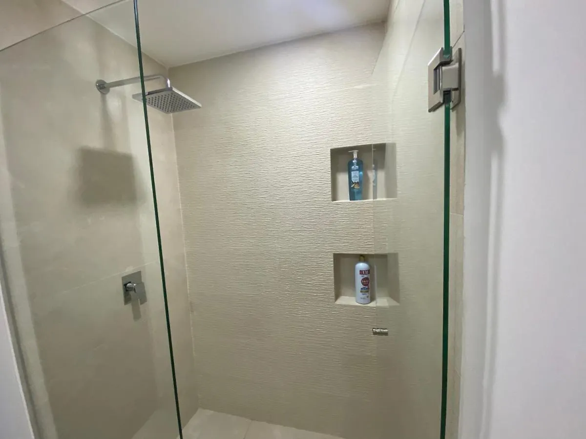 Takh Cancun Apartament